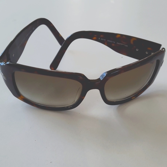 Burberry sunglasses - Picture 1 of 5